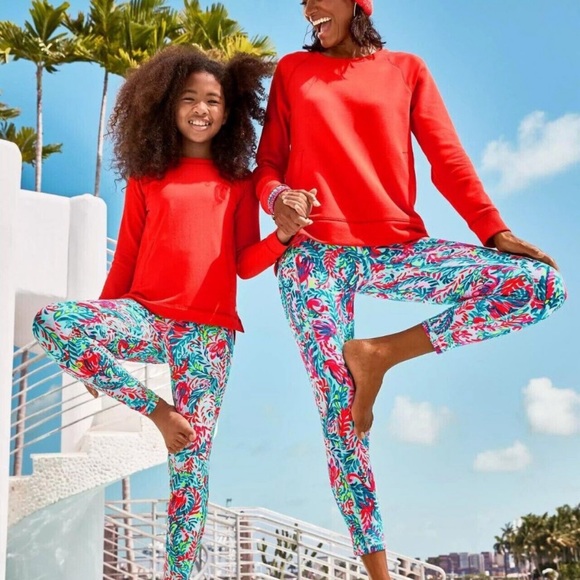 Lilly Pulitzer XS (2-3) girls beachcomber sweatshirt ruby red - Picture 3 of 4